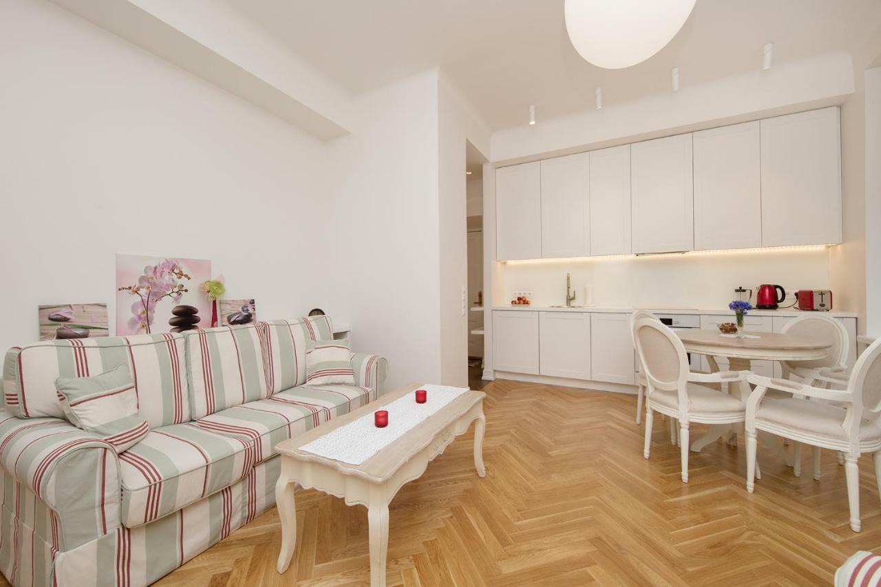 Harju Old Town Apartment Tallinn Luaran gambar